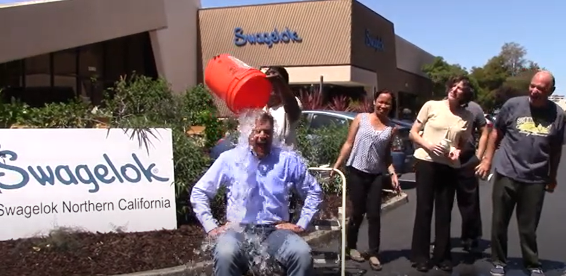 ICE-BUCKET-ROD